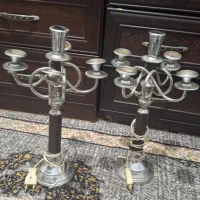 دوعدد شمعدان