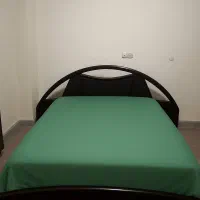 تخت خواب چوبی