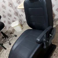 صندلی آرایشگاهی