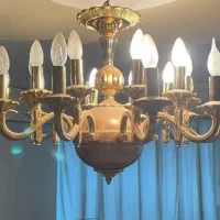 خریداروفروش لوستر های برنجی در محله شما