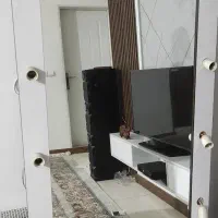آینه قدی چوبی چراغ دار