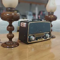 آباژور ایستاده/چوبی/کنارسالونی/ارسال را یگان|چراغ خواب و آباژور|همدان, |دیوار