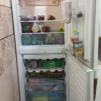 یخچال فریزل کامل سالم
