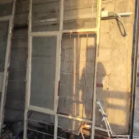 در پنجره