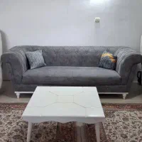 مبل چستر با جلومبلی