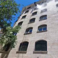 کاردرارتفاع .پیچ ساختمان.شستشو.توری پاسیو