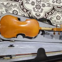 ۲عددوبلن رنگ قهوای ساخت ژاپن است صدای نرم شفاف