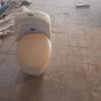 توالت فرنگی سالم
