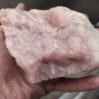 کوارتز صورتی فقط ۸۰۰هزار