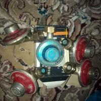 ترازوی کششی ۵۰ کیلو وچند عدد لگلاتور پرسی