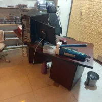 میز مدیریت بزرگ و جنس خوب قیمت مناسب