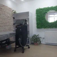 لیزر موهای زاید و مزونیدلینگ صورت
