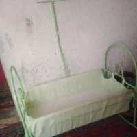 گهواره‌.|تخت و صندلی بچه|شیراز, سعدیه جنوبی|دیوار