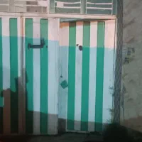 درب. سه لت حیاط