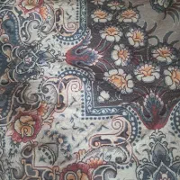 یک جفت روفرشی کش دارومقداری لوازم منزل