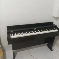 پیانو دیجیتال یاماهاp35B  کاملا نو