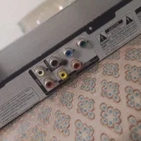 DVD کاملا نو و سالم با کنترل