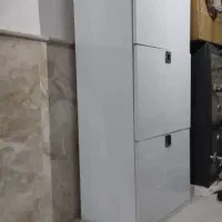 کمدکتاب سه‌کشویی