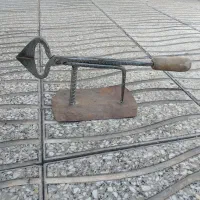 قندشکن آهنی
