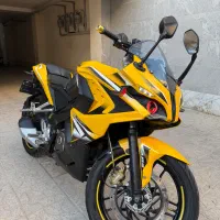 Rs 200 آر اس معاوضه بنلی لاکی آپاچی ایروکس ۱۸۰ ۳۰۰