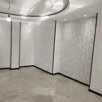 نصاب کاغذ دیواری