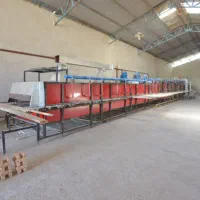 کاشی ساز مسلط به دستگاه