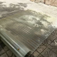 ایرانیت و پنجره و کابینت و در سرویس و حمام سالم