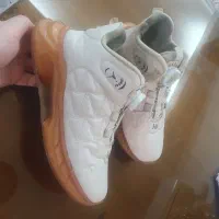 سه عدد کفش شیک دخترانه