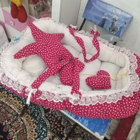 گهواره وآغوشی