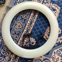 رینگ لایت بزرگ