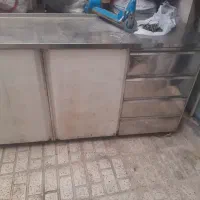 سلام یک کابینت فلزی در حد نو