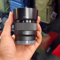 لنز سونی 50mm f1/8