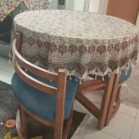 میز ناهار خوری گرد چهارنفره