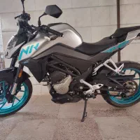 سی‌اف ۲۵۰ (CFMoto 250 NK) مدل ۱۴۰۰ - سالم و کم‌کار