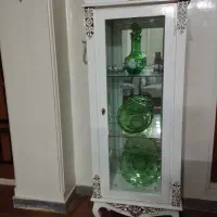 بوفه سه طبقه سالم