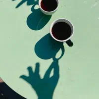 عکاس و طراح هستم