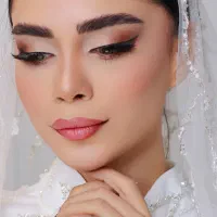 میکاپ و شنیون|خدمات آرایشگری و زیبایی|ساری, |دیوار