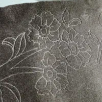موکت در حد نو  قهوه ایی ۱۲ متری  دوعدد