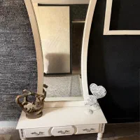 آینه و کنسول