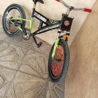 دوچرخه 20|دوچرخه، اسکیت، اسکوتر|دره شهر, |دیوار