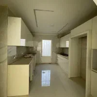 ویلایی-اداری-مرکز-شهر-دو-واحد-مجزا