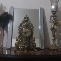 ساعت و شمعدانی برنز