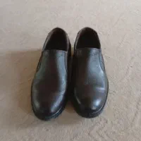 یک جفت کفش تمام چرم نوسایز۴۰و۴۱
