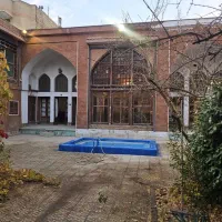 تک واحدی ممتاز دو بر نور، عطار ویو بی نظیر