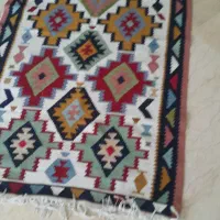 قالیچه و پادری و ...