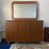 کنسول و میز تی وی به همراه آینه بدون کوچکترین زدگی