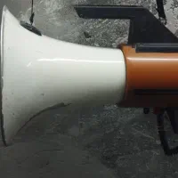 بلندگو دستی باطری خور