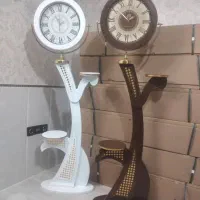 ساعت  و استند دکوری