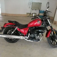 هیوسانگ آکیولا 250