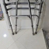 واکر تاشو در حد نو